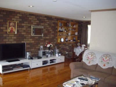 31 Oaktree Drive, Hampton Park