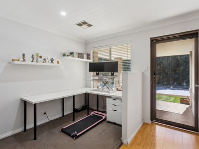 15 Palomino Promenade, The Vines