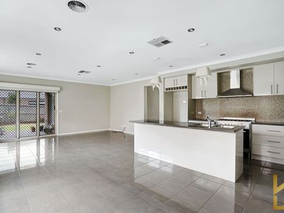 12 Elderflower Street, Manor Lakes