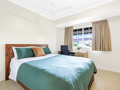 45 / 327-329 Lake Street, Cairns North