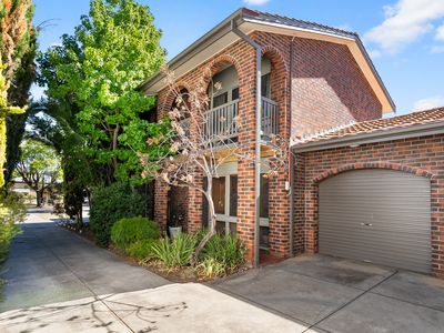 2 / 18 Byron Road, Black Forest