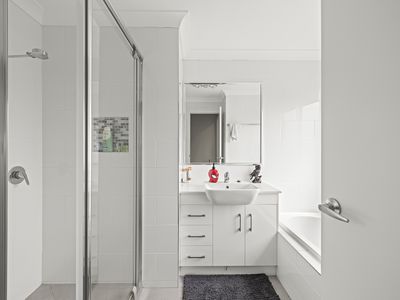 Unit 2 / 12 Kershaw Close, Cranley
