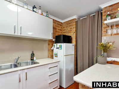 8 / 10 Wright Street, Perth