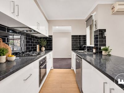 7 Waltham Mews, Cranbourne East
