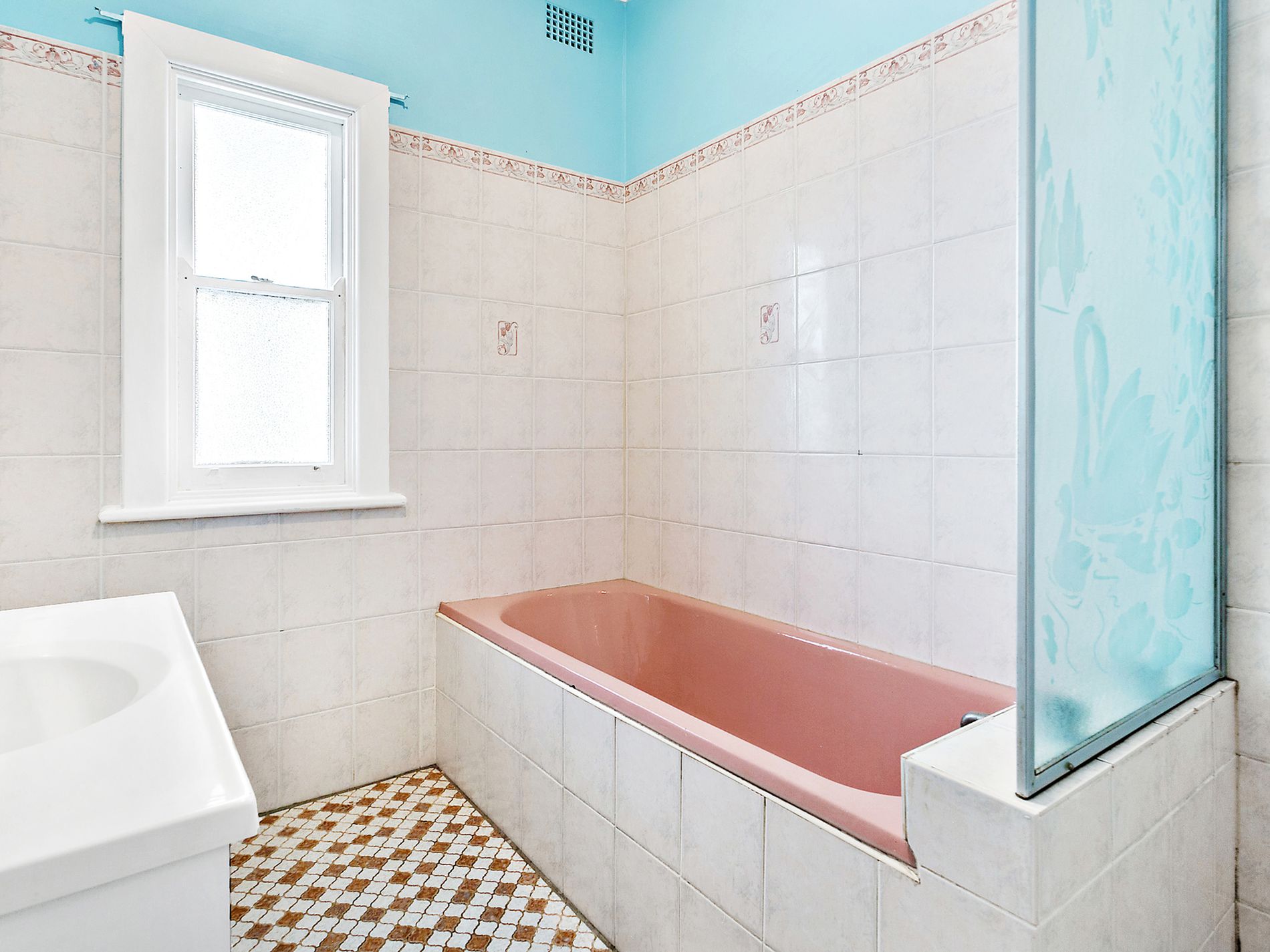 15 Jones Avenue, Primbee