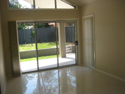 1 / 74 Darley Street, Shellharbour