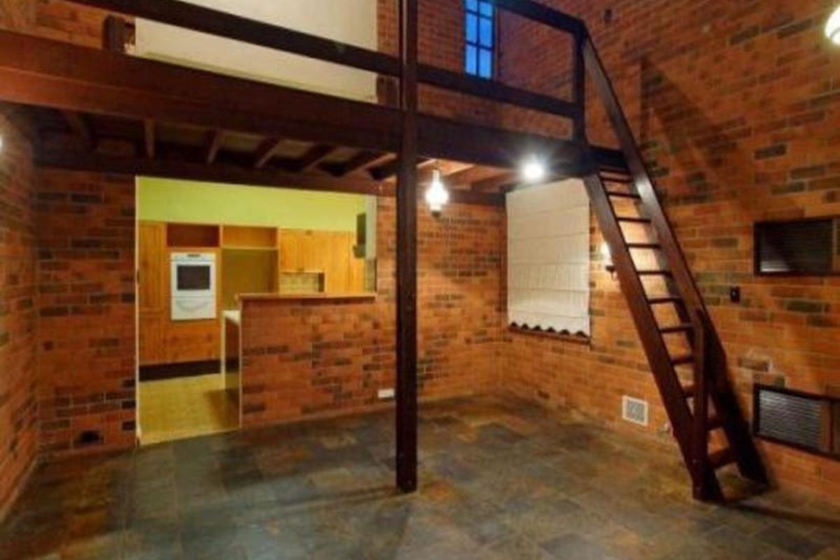 22 Robert Street, Como