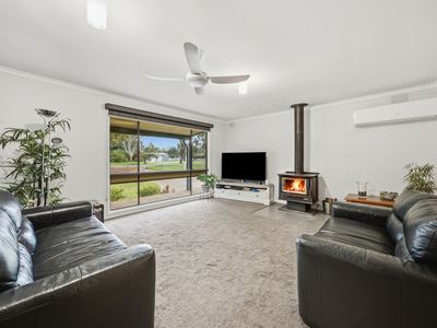 11 McKenzie Street, Murchison