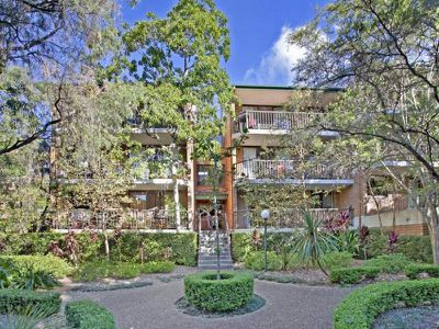 18 / 602-608 Flora Street, Kirrawee