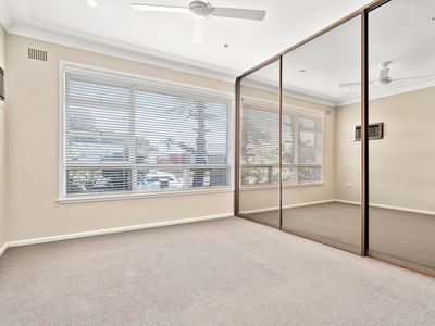 23 Kurrajong Street, Windang