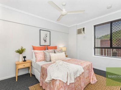 13 / 23-25 Echlin Street, West End