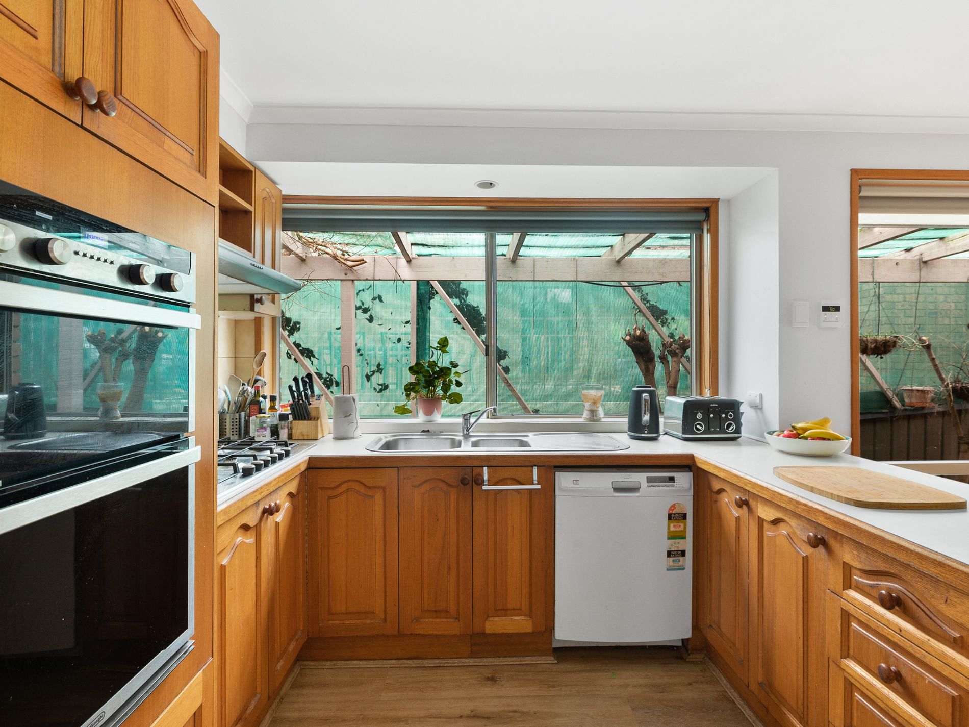 18 Priestley Crescent, Seymour