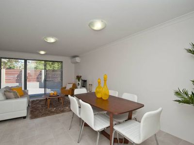 3/24 Gladstone Road, Armadale