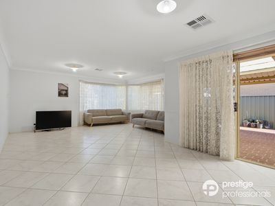 24 Brallos Avenue, Holsworthy