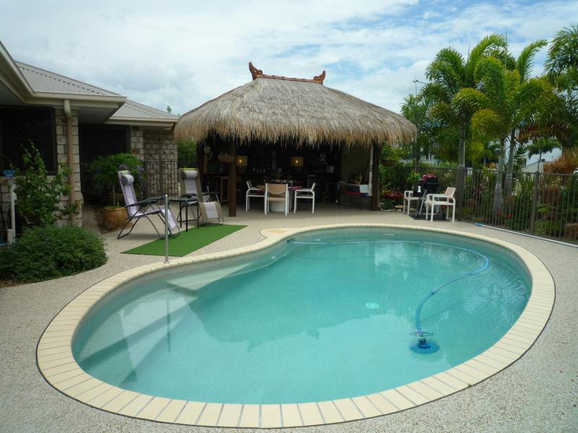 2 Honeyeater Ct, Woodgate