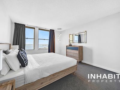 10W / 16 Kings Park Avenue, Crawley
