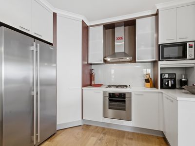 4B James Court, Sale