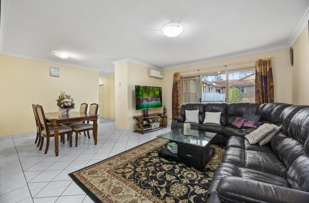 unit 2 / 3-7 Gladstone Street, North Parramatta