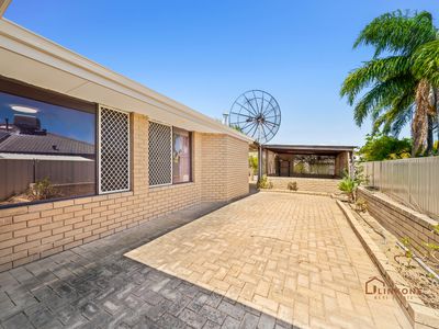 16 Reflection Gardens, Ballajura
