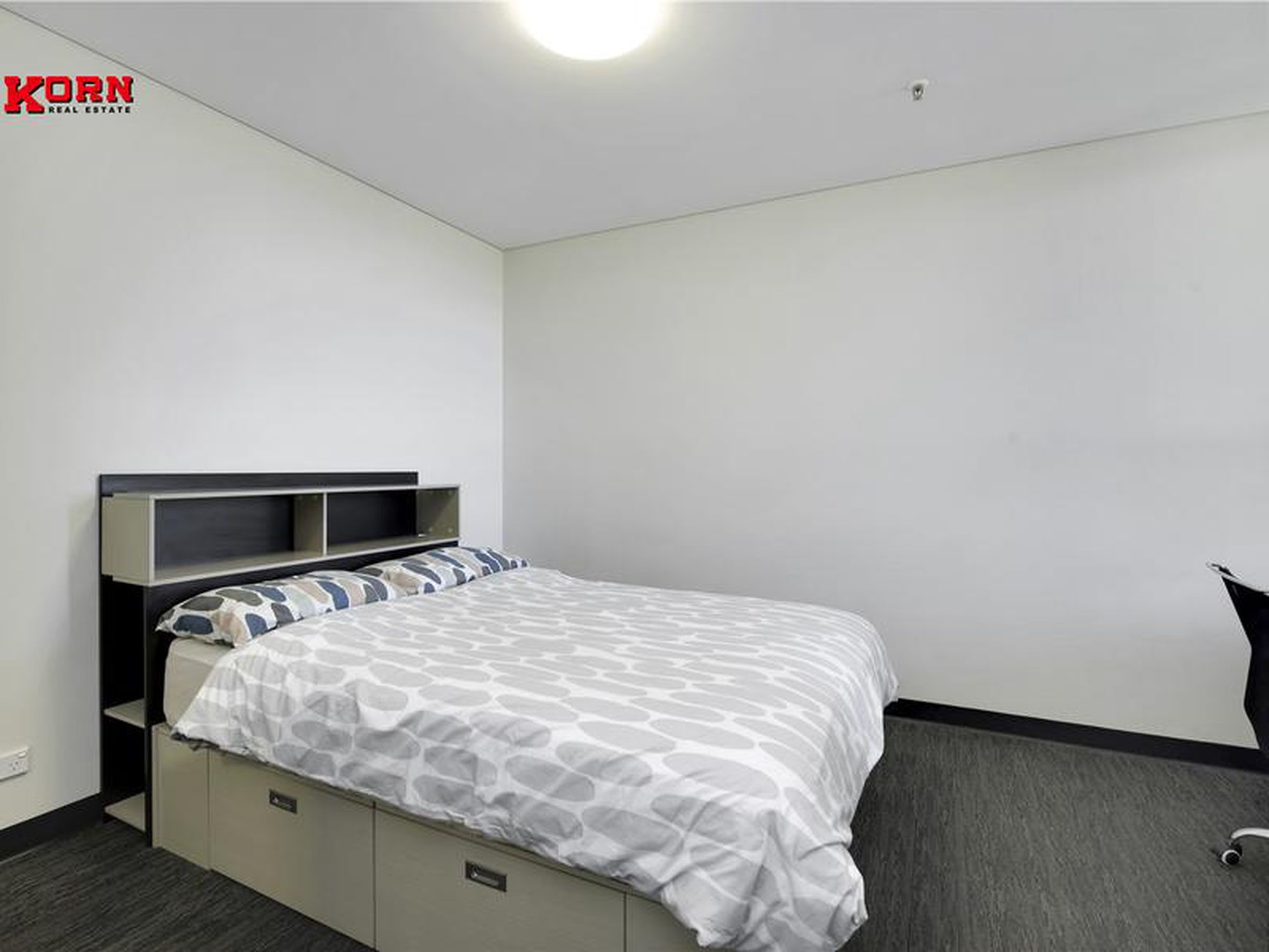 1004 / 15 Synagogue Place, Adelaide