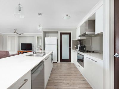 43 Wuru Drive, Burrill Lake