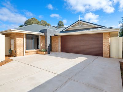 346B Piccadilly Street, West Lamington