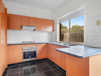 10 / 275-279 Ballarat Road, Footscray