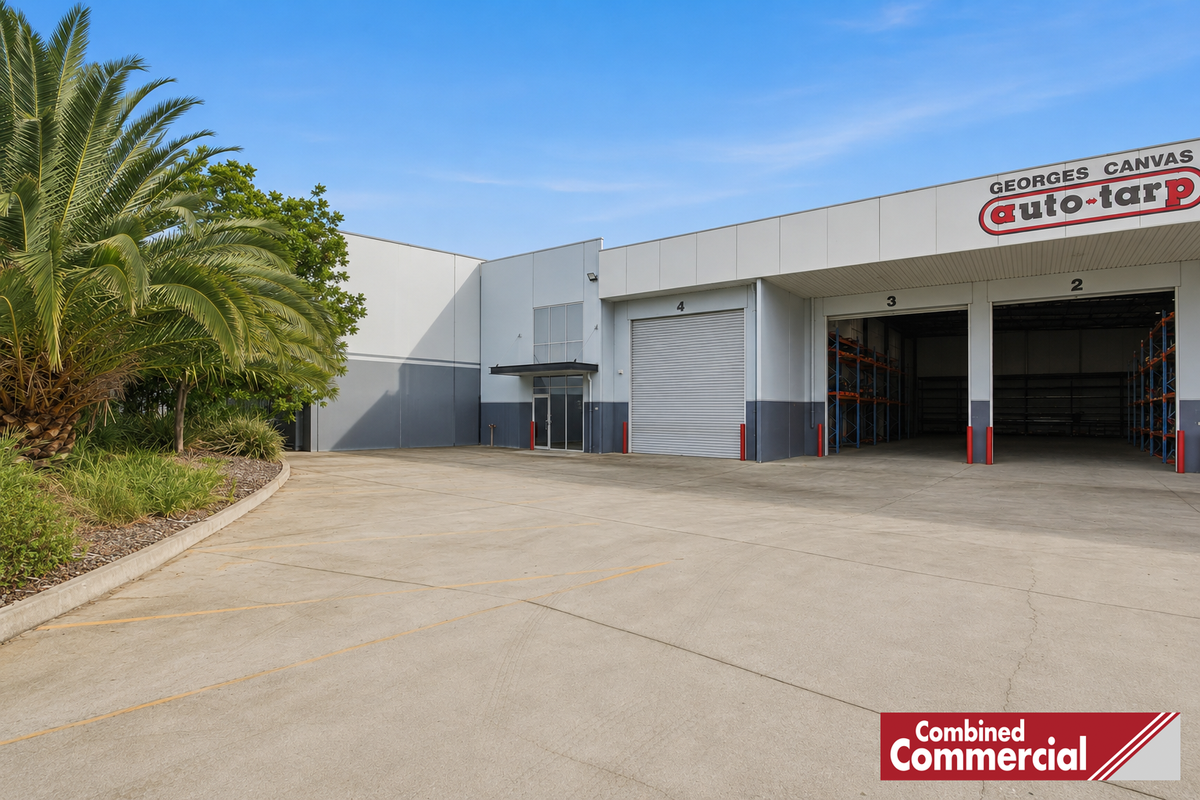 2 / 2-4 Lone Pine Place, Smeaton Grange