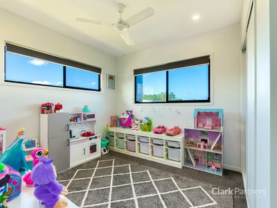 2 / 41 Creekside Terrace, Albany Creek