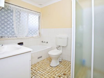 2 / 394 Princes Highway, Dapto