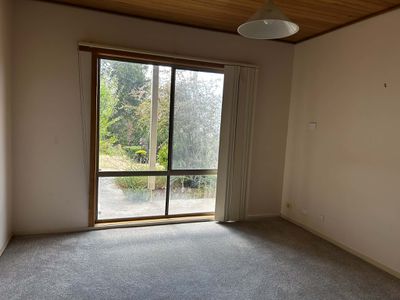 8 Reid Court, Tawonga South