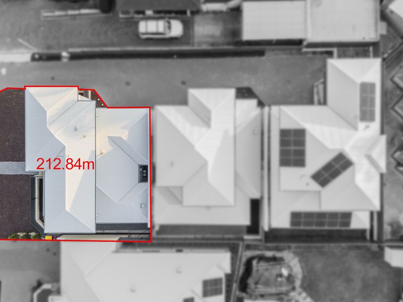 A&B / 35 Badrick St, Warwick