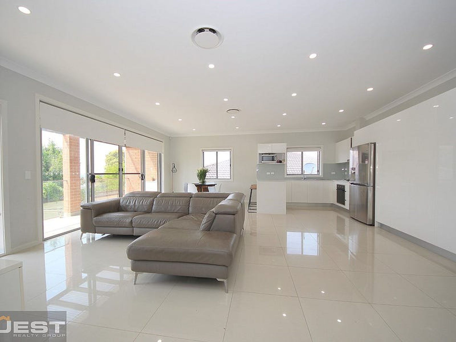 9 / 2 Curtin Place, Condell Park