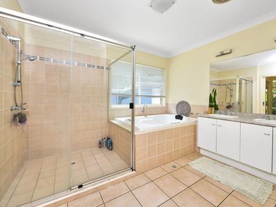 5 Satinash Place, Mudjimba
