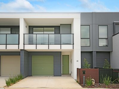 45 Kenswick Street, Point Cook