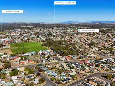 256 Peel Street West, Summerhill