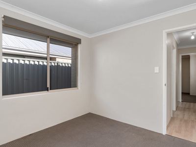 5 Casterton Road, Byford