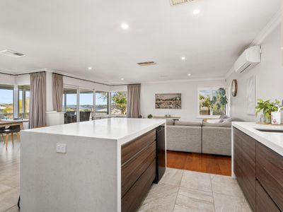 10A Ferguson Street, Alfred Cove