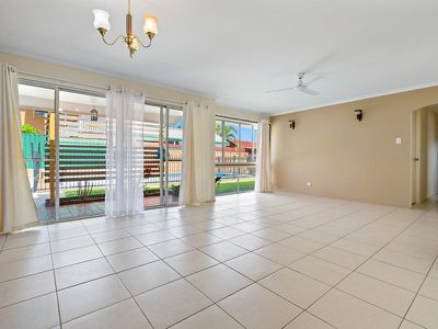33 Pandeen Road, Rochedale South