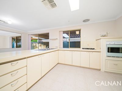 13 Woodspring Trail, Canning Vale