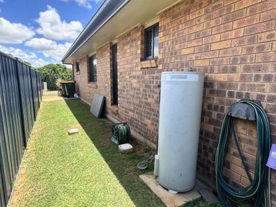 2 / 10 Summers Court, Kingaroy