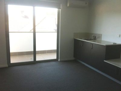 8 / 6 Bridge Street, Tempe