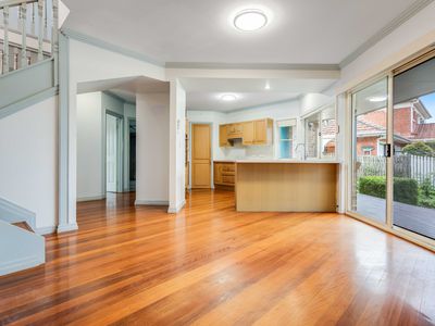 33 Winchcombe Avenue, Murrumba Downs