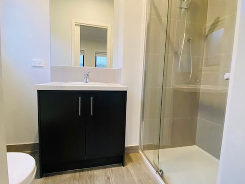 23 Chromite Circuit, Weir Views