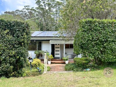 27 CAMBRIDGE DRIVE, Garden Suburb