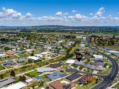 4 BILLABONG CLOSE, Kelso