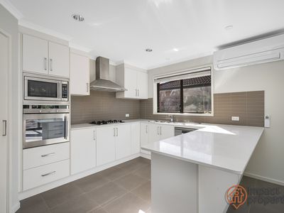 4 Clendinnen Street, Dunlop