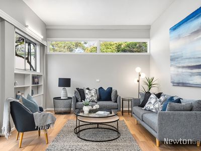 2 Box Hill Crescent, Mont Albert North