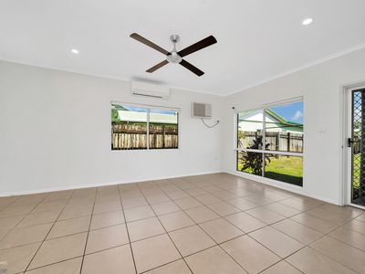 10 Jarrad Close, Mooroobool