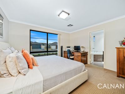 4 Nutmeg Place, Wattle Grove